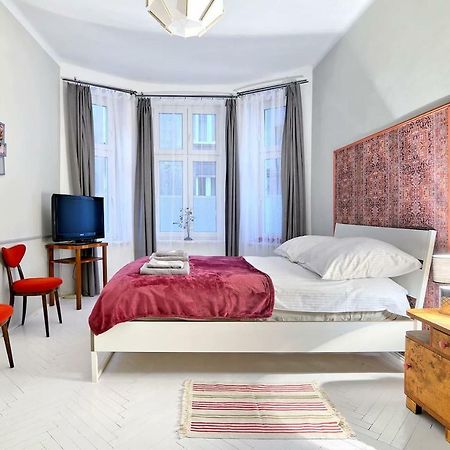 Luxury Retro Apartment, City Center, Wifi Krasków Eksteriør bilde