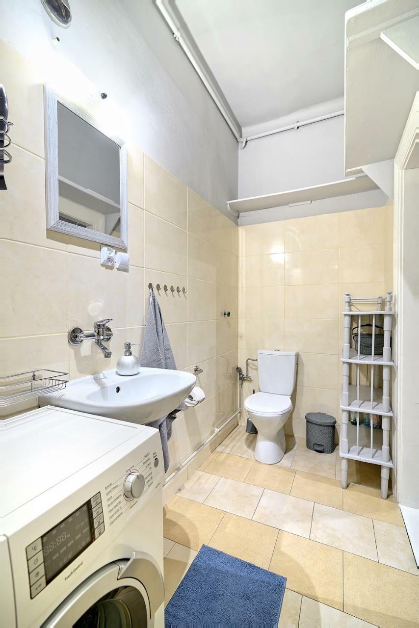 Luxury Retro Apartment, City Center, Wifi Krasków Eksteriør bilde