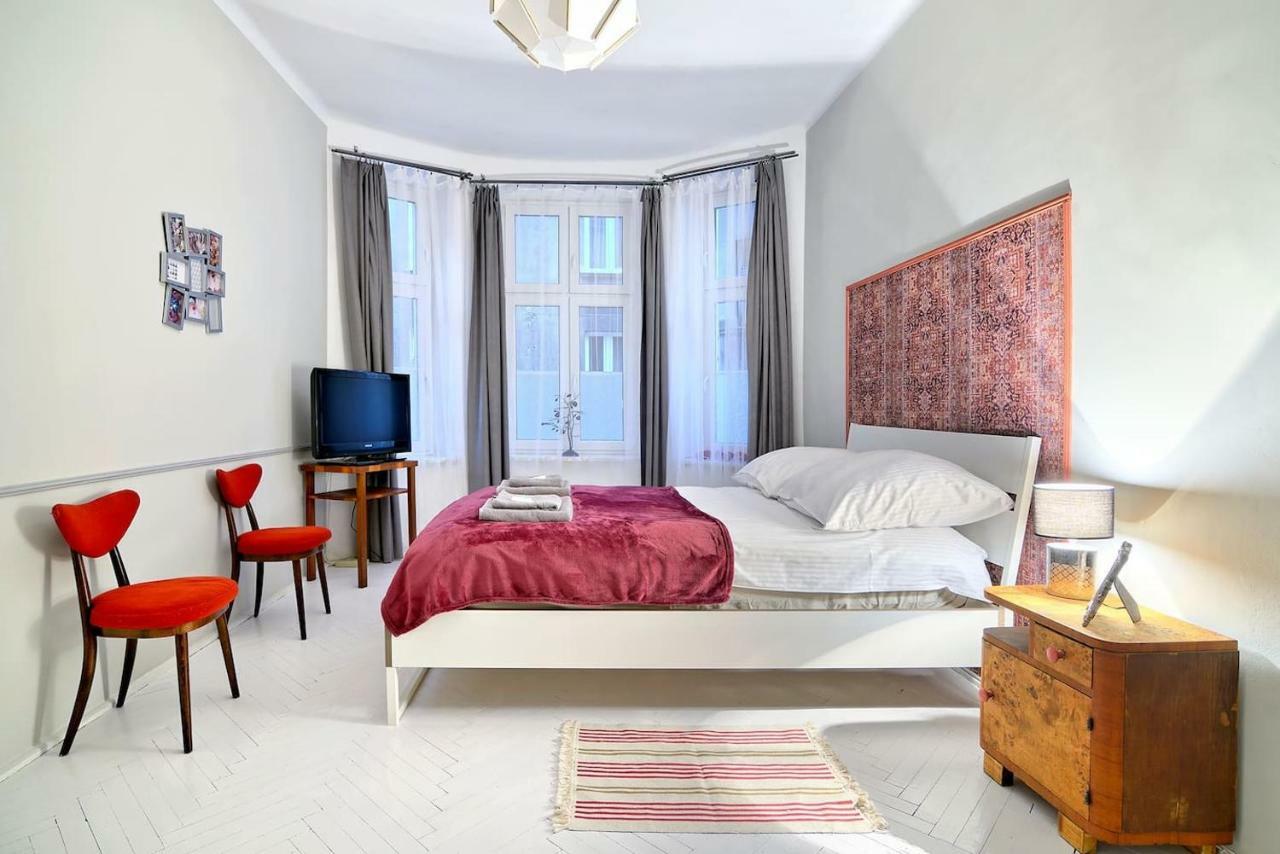 Luxury Retro Apartment, City Center, Wifi Krasków Eksteriør bilde