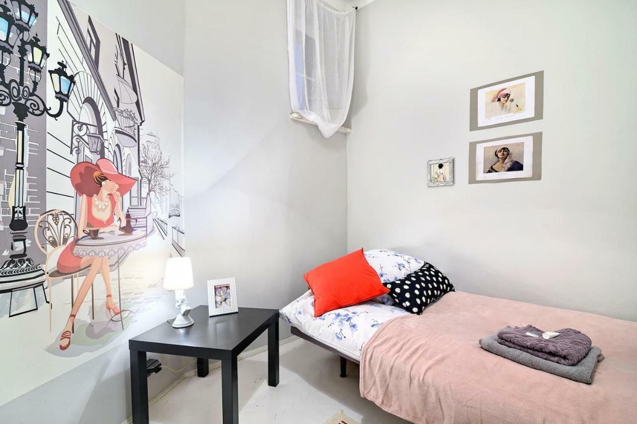 Luxury Retro Apartment, City Center, Wifi Krasków Eksteriør bilde