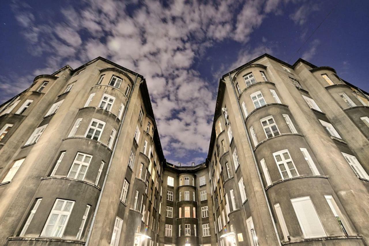 Luxury Retro Apartment, City Center, Wifi Krasków Eksteriør bilde