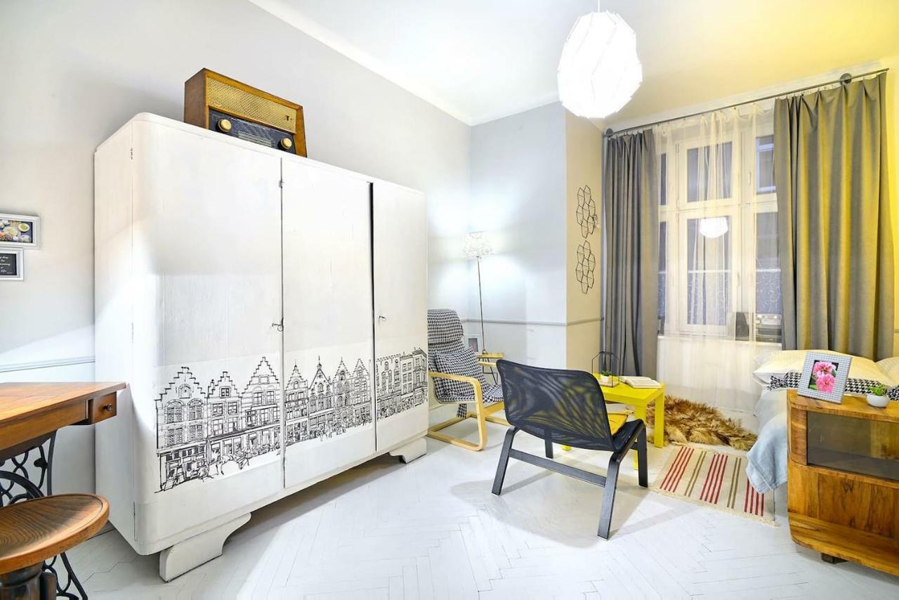 Luxury Retro Apartment, City Center, Wifi Krasków Eksteriør bilde