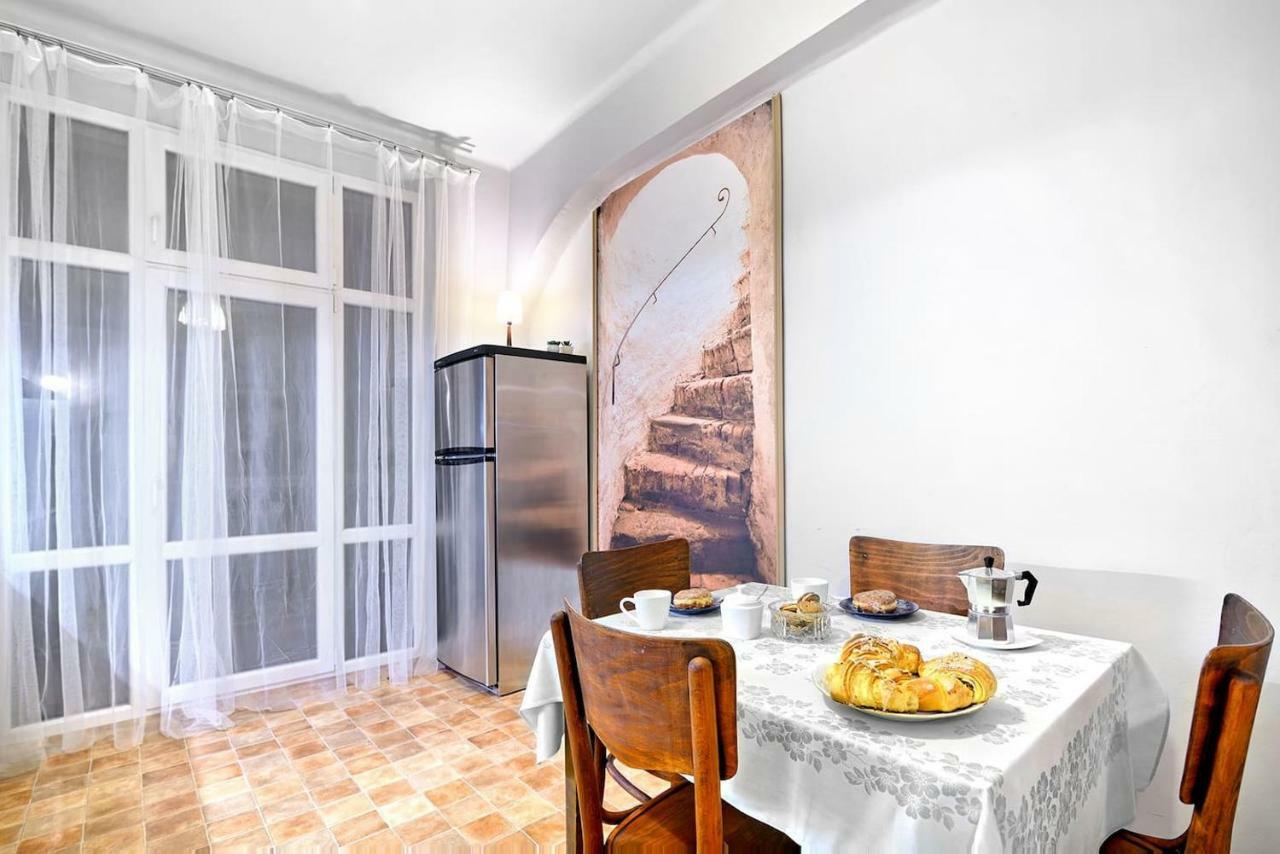 Luxury Retro Apartment, City Center, Wifi Krasków Eksteriør bilde